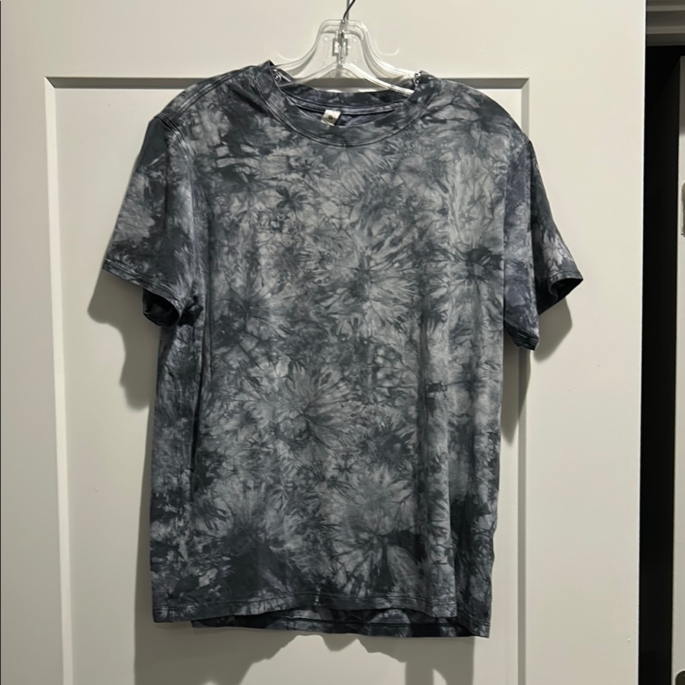 Lululemon Athletica Gray Short Sleeve Tee